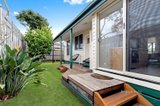 https://images.listonce.com.au/custom/160x/listings/9-seventh-avenue-chelsea-heights-vic-3196/774/01522774_img_12.jpg?e-3m03GQsvU