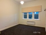 https://images.listonce.com.au/custom/160x/listings/9-severn-street-yarraville-vic-3013/516/01823516_img_09.jpg?xdEidsnEsi4