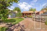 https://images.listonce.com.au/custom/160x/listings/9-seymour-road-elsternwick-vic-3185/801/01818801_img_13.jpg?4RbqKbzW_iw
