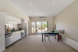 https://images.listonce.com.au/custom/160x/listings/9-shady-mews-clayton-vic-3168/949/00837949_img_02.jpg?G77J3GUslKw