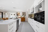 https://images.listonce.com.au/custom/160x/listings/9-sherwood-road-chirnside-park-vic-3116/492/01988492_img_05.jpg?nSV7pkqlNMA
