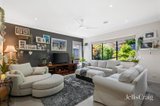https://images.listonce.com.au/custom/160x/listings/9-sherwood-road-chirnside-park-vic-3116/492/01988492_img_08.jpg?ak0s8lVQLQc