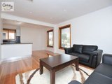 https://images.listonce.com.au/custom/160x/listings/9-sixth-avenue-altona-north-vic-3025/809/01613809_img_01.jpg?ZHZfLqscDkM