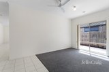 https://images.listonce.com.au/custom/160x/listings/9-sophie-place-greensborough-vic-3088/767/01941767_img_05.jpg?8qvPdvzlN30