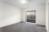https://images.listonce.com.au/custom/160x/listings/9-sophie-place-greensborough-vic-3088/767/01941767_img_08.jpg?bX1S1QSyhm0