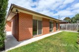 https://images.listonce.com.au/custom/160x/listings/9-sophie-place-greensborough-vic-3088/767/01941767_img_12.jpg?1TROXoIhey0