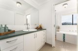 https://images.listonce.com.au/custom/160x/listings/9-stag-road-allendale-vic-3364/284/01637284_img_10.jpg?7Q4JY1abUMI