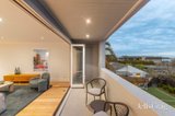 https://images.listonce.com.au/custom/160x/listings/9-stayner-street-beaumaris-vic-3193/317/01821317_img_07.jpg?wLYY6YTSUPM