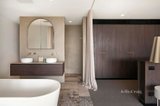 https://images.listonce.com.au/custom/160x/listings/9-stockade-lane-richmond-vic-3121/835/01718835_img_12.jpg?eKoaT9sS8jQ