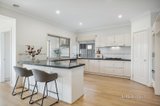 https://images.listonce.com.au/custom/160x/listings/9-summit-road-burwood-vic-3125/944/01440944_img_09.jpg?SkrHTAWpfSI