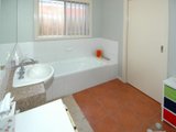 https://images.listonce.com.au/custom/160x/listings/9-terrigal-court-leopold-vic-3224/853/01699853_img_04.jpg?sioyFmY9Xzc