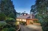 https://images.listonce.com.au/custom/160x/listings/9-terrigal-place-greensborough-vic-3088/812/01070812_img_01.jpg?h-_e0CJMhuU