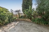 https://images.listonce.com.au/custom/160x/listings/9-the-close-scoresby-vic-3179/193/01426193_img_08.jpg?gi46eoviwJ4