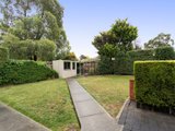 https://images.listonce.com.au/custom/160x/listings/9-tibarri-court-mooroolbark-vic-3138/165/01524165_img_18.jpg?8FgN50w4vqo