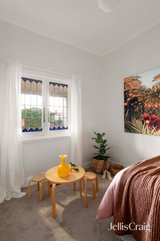 https://images.listonce.com.au/custom/160x/listings/9-tobin-avenue-northcote-vic-3070/580/01905580_img_15.jpg?KKlCkpBMi0k