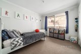 https://images.listonce.com.au/custom/160x/listings/9-tonyl-court-greensborough-vic-3088/402/01449402_img_09.jpg?nS4PWSb9T9g