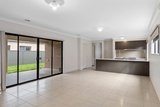 https://images.listonce.com.au/custom/160x/listings/9-torbreck-avenue-south-morang-vic-3752/815/01782815_img_03.jpg?7mDh20ncFWA
