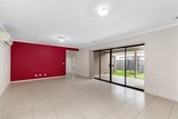 https://images.listonce.com.au/custom/160x/listings/9-torbreck-avenue-south-morang-vic-3752/815/01782815_img_04.jpg?E7U2oiUCtDo