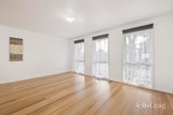 https://images.listonce.com.au/custom/160x/listings/9-turkeith-crescent-croydon-north-vic-3136/966/01987966_img_03.jpg?NQJmm2jmXEs