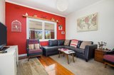 https://images.listonce.com.au/custom/160x/listings/9-urquhart-street-woodend-vic-3442/108/01735108_img_06.jpg?fHbxPszFYOQ