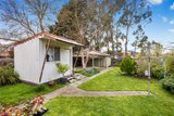https://images.listonce.com.au/custom/160x/listings/9-urquhart-street-woodend-vic-3442/108/01735108_img_08.jpg?exHm6esM9Wk