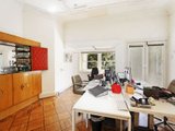 https://images.listonce.com.au/custom/160x/listings/9-vautier-street-elwood-vic-3184/052/01794052_img_05.jpg?DYRkai_JKKs
