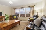 https://images.listonce.com.au/custom/160x/listings/9-velma-grove-ringwood-east-vic-3135/314/00841314_img_08.jpg?zb4A51h6pGI