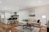 https://images.listonce.com.au/custom/160x/listings/9-vine-court-bentleigh-east-vic-3165/064/00548064_img_03.jpg?Xw-p18CSbgo