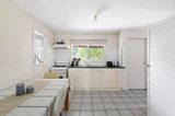 https://images.listonce.com.au/custom/160x/listings/9-walker-street-newport-vic-3015/037/01629037_img_04.jpg?XzVZZ3_HrK0