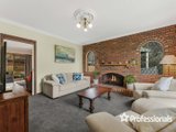 https://images.listonce.com.au/custom/160x/listings/9-wannan-court-kilsyth-vic-3137/010/01526010_img_04.jpg?oAdlfZ7pfo8