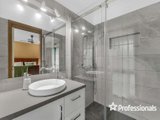 https://images.listonce.com.au/custom/160x/listings/9-wannan-court-kilsyth-vic-3137/010/01526010_img_11.jpg?envUTJbE8rI