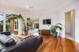 https://images.listonce.com.au/custom/160x/listings/9-washington-lane-woodend-vic-3442/349/00821349_img_02.jpg?07HVH_oMN3g