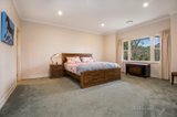 https://images.listonce.com.au/custom/160x/listings/9-washington-lane-woodend-vic-3442/349/00821349_img_09.jpg?vo44O-_5GyM