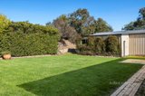 https://images.listonce.com.au/custom/160x/listings/9-washington-lane-woodend-vic-3442/711/01897711_img_09.jpg?u200v3tHK70