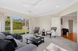 https://images.listonce.com.au/custom/160x/listings/9-washington-lane-woodend-vic-3442/711/01897711_img_10.jpg?OAivs6pknko