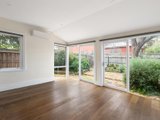 https://images.listonce.com.au/custom/160x/listings/9-william-street-hawthorn-vic-3122/267/00964267_img_03.jpg?26G58xM6kw4