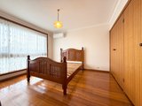 https://images.listonce.com.au/custom/160x/listings/9-wilton-way-doncaster-vic-3108/191/01739191_img_09.jpg?UMGx5qTUktM