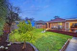 https://images.listonce.com.au/custom/160x/listings/9-woodcrest-road-vermont-vic-3133/581/01930581_img_05.jpg?XZtRb2AgKYw