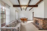 https://images.listonce.com.au/custom/160x/listings/9-woodlands-avenue-camberwell-vic-3124/236/01413236_img_04.jpg?mT_1apjC5K4