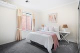 https://images.listonce.com.au/custom/160x/listings/9-woodlands-grove-mitcham-vic-3132/541/01417541_img_09.jpg?0aCElUlZhGU