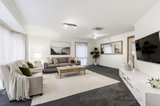 https://images.listonce.com.au/custom/160x/listings/9-woody-link-croydon-south-vic-3136/392/00665392_img_01.jpg?djaTKP7BHrg