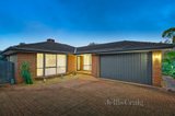 https://images.listonce.com.au/custom/160x/listings/9-woody-link-croydon-vic-3136/655/01831655_img_07.jpg?mco9j2J_XHY