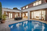 https://images.listonce.com.au/custom/160x/listings/9-wynette-avenue-balwyn-vic-3103/576/01197576_img_17.jpg?EPZQ6TsOJaw