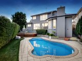 https://images.listonce.com.au/custom/160x/listings/9-wynnewood-court-templestowe-vic-3106/639/01067639_img_10.jpg?Jo7DQGvt5JY