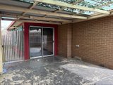 https://images.listonce.com.au/custom/160x/listings/9-yarrabee-drive-hoppers-crossing-vic-3029/732/01781732_img_04.jpg?h71iUazfVeE