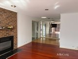 https://images.listonce.com.au/custom/160x/listings/9-yarrabee-drive-hoppers-crossing-vic-3029/732/01781732_img_06.jpg?EvY8J801GNw