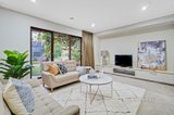 https://images.listonce.com.au/custom/160x/listings/9-york-street-glen-waverley-vic-3150/203/01021203_img_02.jpg?ZBcvAE-x9QA