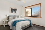 https://images.listonce.com.au/custom/160x/listings/9-york-street-moonee-ponds-vic-3039/251/01736251_img_08.jpg?02CTO9OVgtE