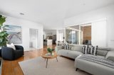 https://images.listonce.com.au/custom/160x/listings/90-aylesbury-boulevard-doreen-vic-3754/252/01727252_img_05.jpg?dXp7-dHy1Uw
