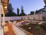 https://images.listonce.com.au/custom/160x/listings/90-hull-road-croydon-vic-3136/006/00621006_img_16.jpg?m2mHxrT0qNM